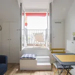 Appartement de 22 m² avec 2 chambre(s) en location à Paris