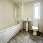 Rent 3 bedroom house in Kirklees