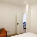 Rent 2 bedroom apartment of 70 m² in lisbon