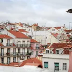 Rent 4 bedroom apartment in Lisbon