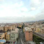 Affitto 2 camera appartamento di 65 m² in Genoa