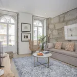 Rent 1 bedroom apartment of 60 m² in porto