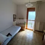 Rent 5 bedroom apartment of 80 m² in Chieti