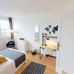 Rent a room of 109 m² in Lille