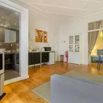 Rent 2 bedroom apartment of 45 m² in Lisbon