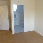 Rent 3 bedroom flat in South East England