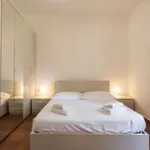 Rent 1 bedroom apartment of 65 m² in florence