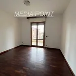 Affitto 4 camera appartamento di 135 m² in Viterbo