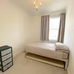 Rent 2 bedroom flat of 59 m² in Hove