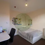 Rent 5 bedroom house in Leeds