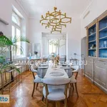 Rent 6 bedroom apartment of 215 m² in Rome