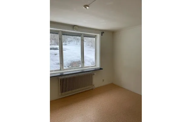 Hyr ett 4-rums lägenhet på 94 m² i Söderhamn