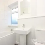 Rent 3 bedroom flat in Glasgow