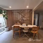 Rent 2 bedroom house of 200 m² in Bangkok