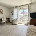 Rent 3 bedroom apartment of 66 m² in Avon