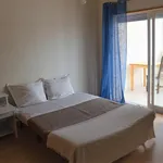 Rent 3 bedroom apartment in Lisbon