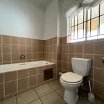 Rent 2 bedroom apartment in Randburg