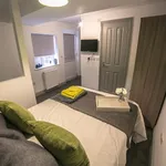 Rent a room in West Midlands