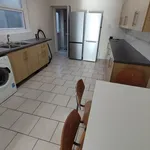 Rent 6 bedroom house in Swansea