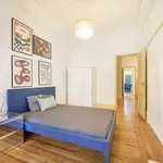 Rent a room in lisbon