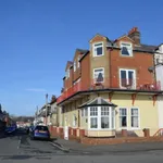 Rent 4 bedroom flat of 98 m² in Felixstowe