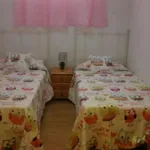 Alquilar 4 dormitorio apartamento en Seville