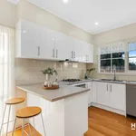 Rent 2 bedroom apartment in Doncaster East