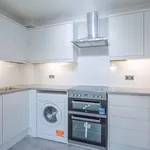 Rent 1 bedroom apartment in Elmbridge