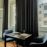 Rent 1 bedroom apartment of 35 m² in Berlin