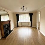 Rent 4 bedroom flat in North West England