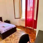 Rent 4 bedroom apartment of 120 m² in florence