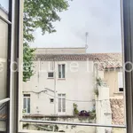 Appartement de 96 m² avec 2 chambre(s) en location à Nîmes