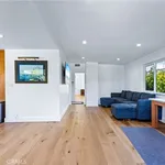 Rent 2 bedroom house of 88 m² in manhattan beach