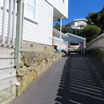 Rent 3 bedroom house in Wellington