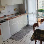 Rent 4 bedroom apartment of 80 m² in Genova