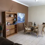 Rent 2 bedroom apartment in Woolgoolga