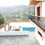 Rent 5 bedroom house of 500 m² in Guerrero