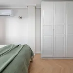 Rent 4 bedroom apartment in Valencia