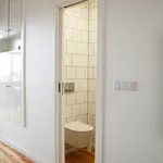 Rent 2 bedroom apartment of 88 m² in Lisbon