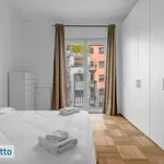 Rent 1 bedroom apartment of 90 m² in Milan