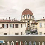 Affitto 4 camera appartamento di 120 m² in Florence