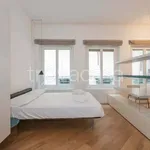 Rent 1 bedroom apartment of 50 m² in Milano