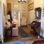 Rent 3 bedroom apartment of 155 m² in Spoleto