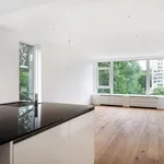 Huur 4 slaapkamer appartement van 84 m² in Buitenveldert-West