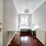 Rent a room in lisbon