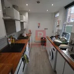 Rent 8 bedroom house in Leeds