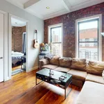 Rent 4 bedroom apartment in Manhattan