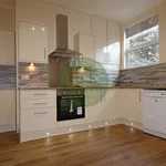 Rent 4 bedroom house in Leeds