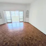 Rent 4 bedroom apartment of 225 m² in Lisbon