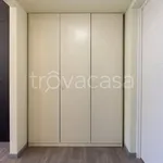 Affitto 2 camera appartamento di 74 m² in Castelletto sopra Ticino